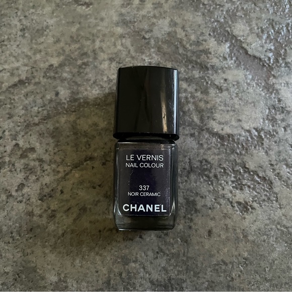 CHANEL Other - Chanel Nail Color Colour 337 Nour Ceramic